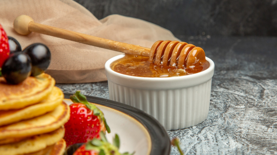 Fleures Honey Hot Honey – Sweet Heat for Every Occasion