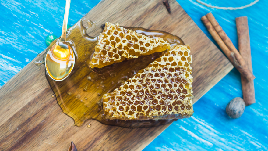 What’s the Deal with Honey Crystallization?